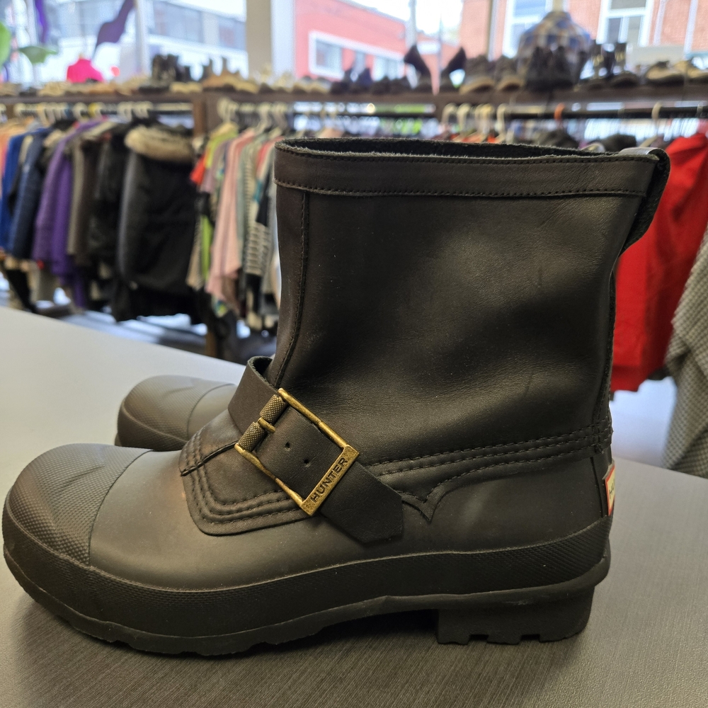 Hunter Black  Rain Boots with Buckle